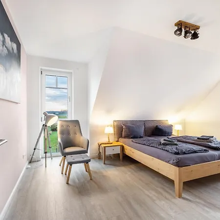 Nyaraló Treibholz *